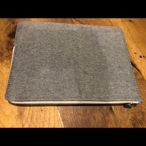 Everlane iPad case